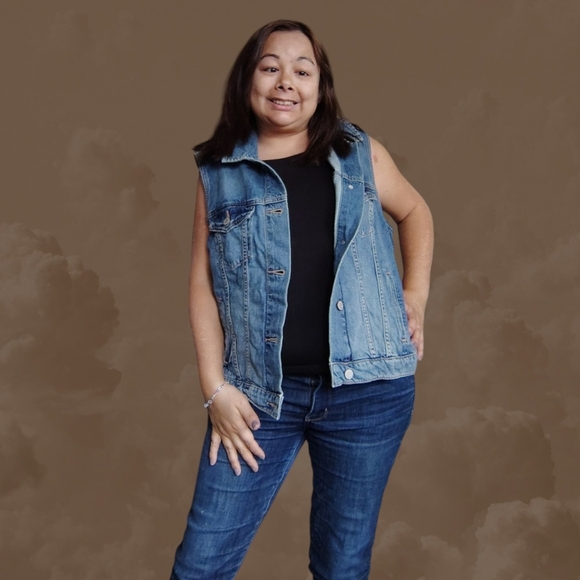 OLD NAVY WOMENS LARGE DENIM  JEAN VEST - Picture 9 of 9